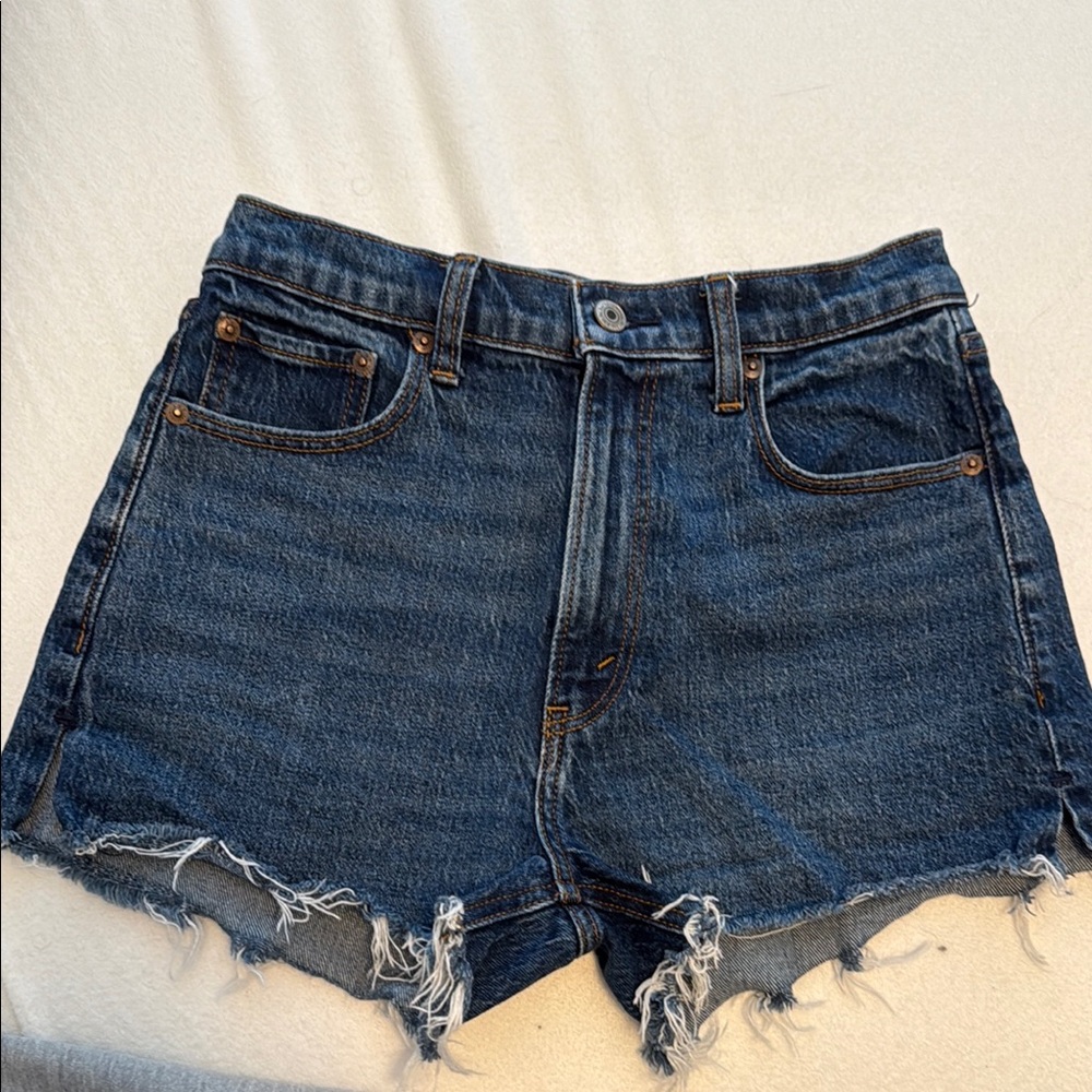 Abercrombie & Fitch Blue high rise mom short